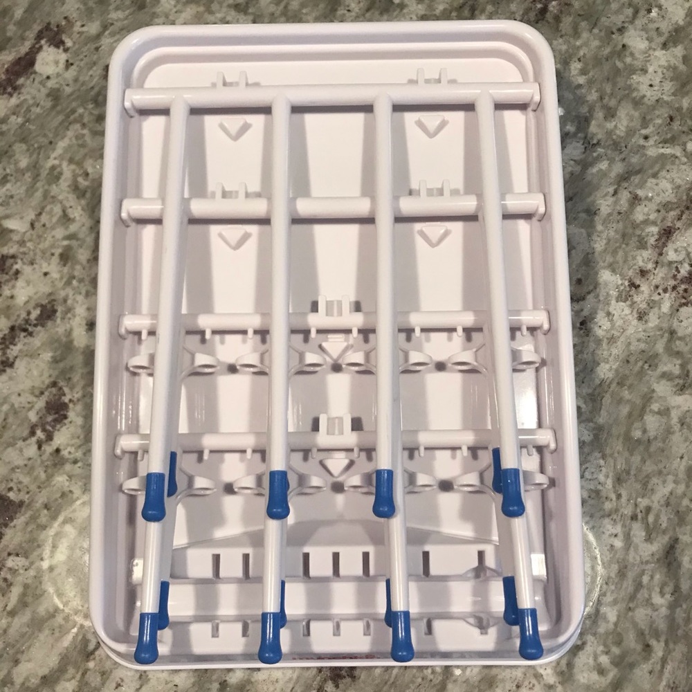 Plastic Bottle Rack